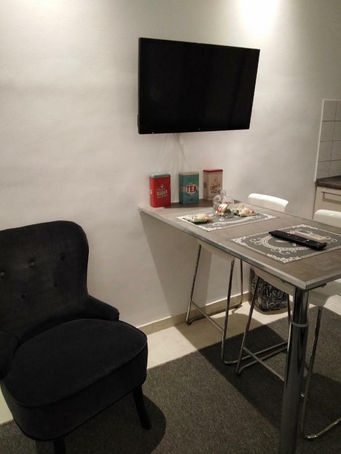 Mini Central Studio Thessalonique Extérieur photo