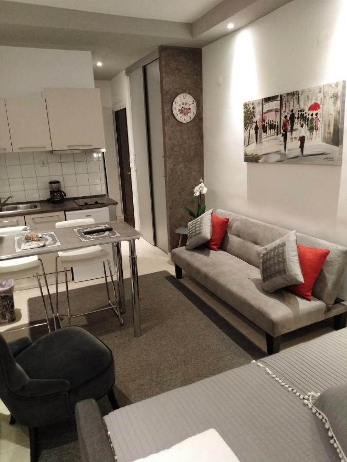 Mini Central Studio Thessalonique Extérieur photo